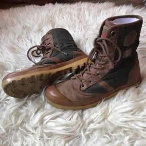Palladium Women’s Combat Boots